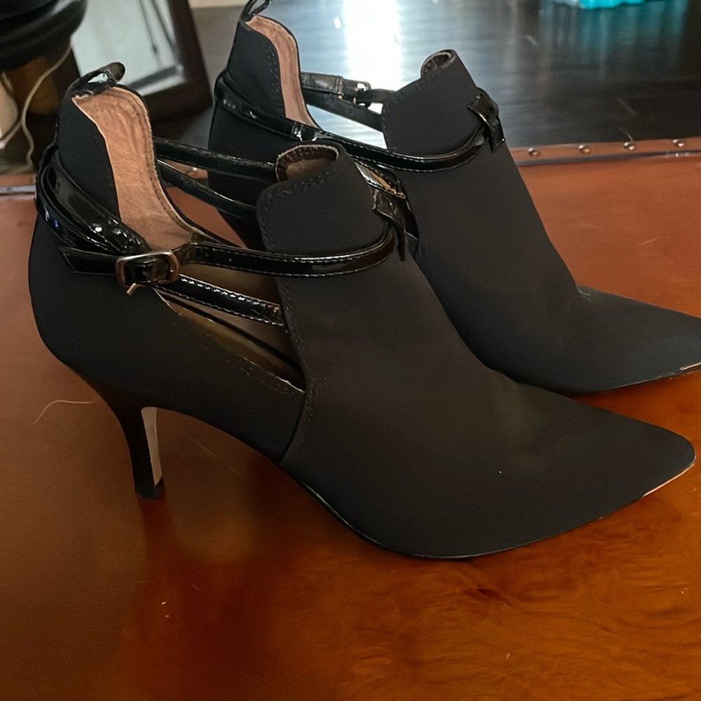 Donald j Pliner ankle boots